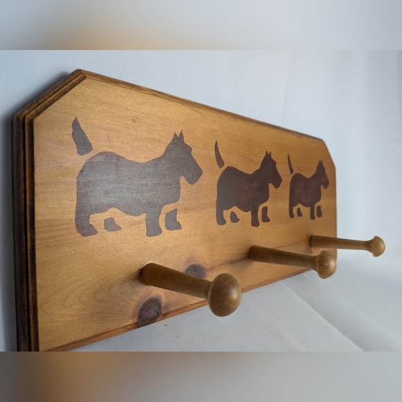 Wooden Wall Hanger With Little Terrier Dogs Perfect For Baby Or Child Room - Picture 2 of 5